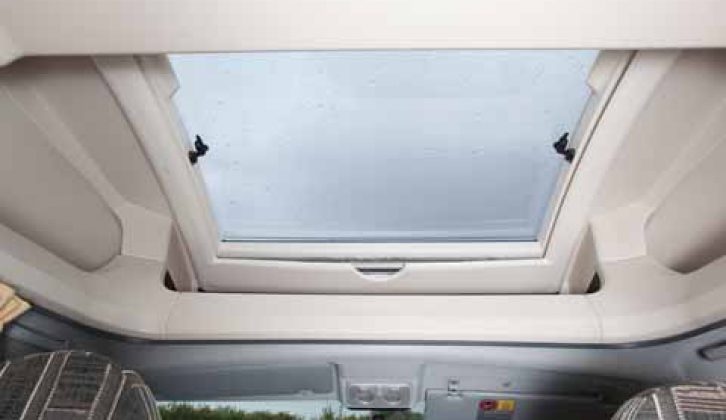 Chausson Welcome skylight