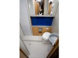 2008 Burstner Solano t725 - washroom