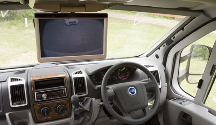 2007 Auto-Trail Cheyenne 840 D SE - cab with reversing monitor