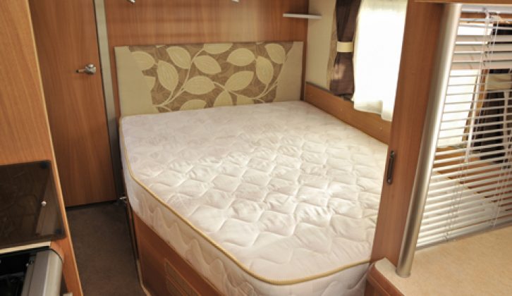 2011 Swift Kon-Tiki 659 - rear fixed bed