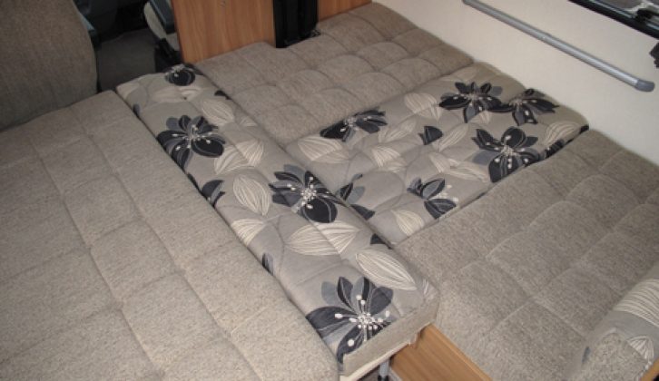 2011 Swift Escape 696 – lounge bed made up