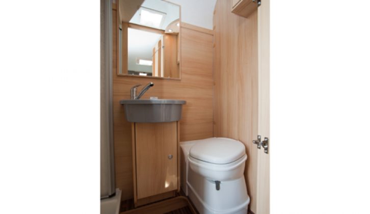 2011 Eurostyle A69 - washroom