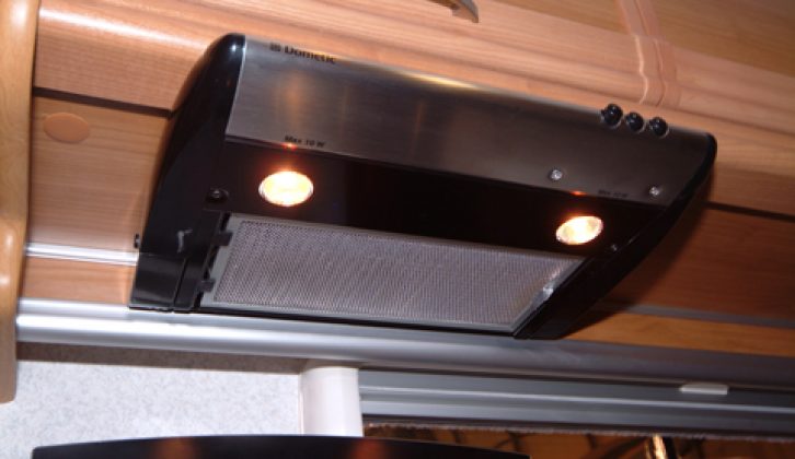 2007 Pioneer Pizzaro - extractor fan