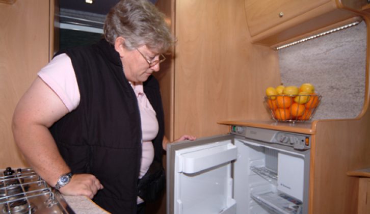 2007 Devon Provence - fridge