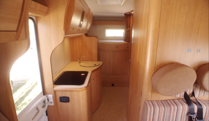 2007 Laika X700 - interior (looking aft from cab)