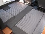 2011 Hobby Toskana Exclusiv D690 GELC - lounge bed made up