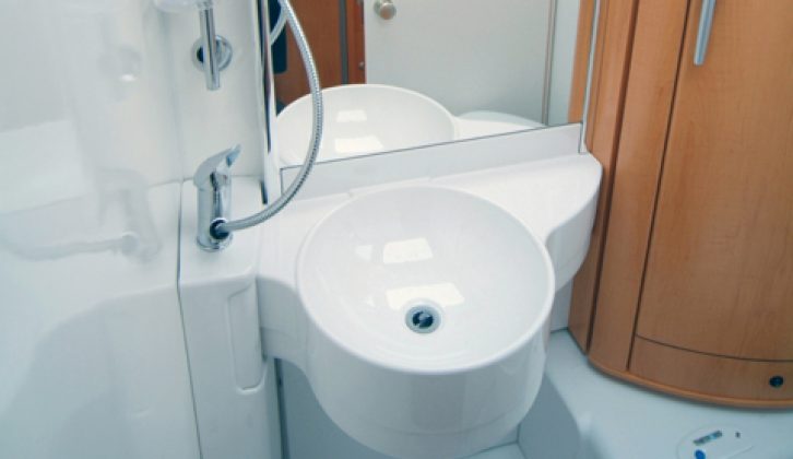 2006 Hymer Van - washroom basin