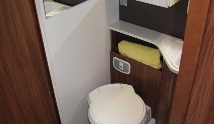 The Split shower and toilet in the Coral Plus.
