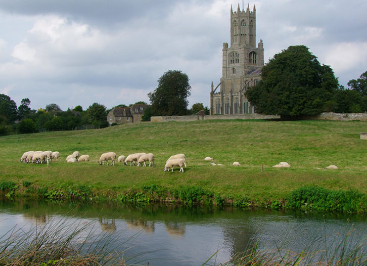 Explore the rural countryside of Northamptonshire on a motorhome tour of Central England