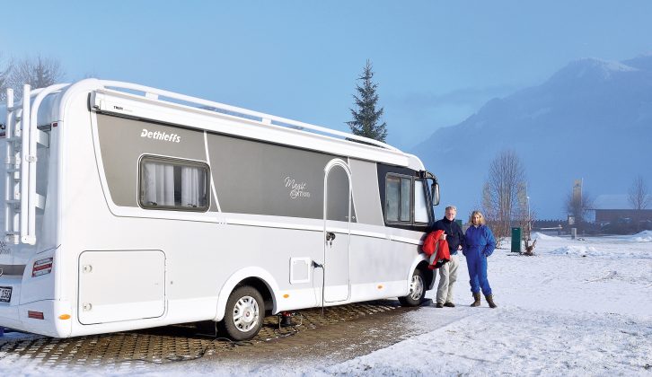Gary Blake and Wendy Johnson hire a Dethleffs Magic Edition I1 DBM and try cross-country skiing in beautiful Bavaria