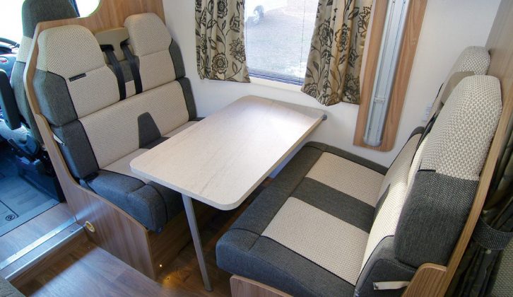 The Pullman dinette behind the driver’s seat serves just as well for travel, lounging, dining and – when the bed is assembled – for sleeping two people in a bed measuring 2.13m x 1.8m (7' x 5'11")