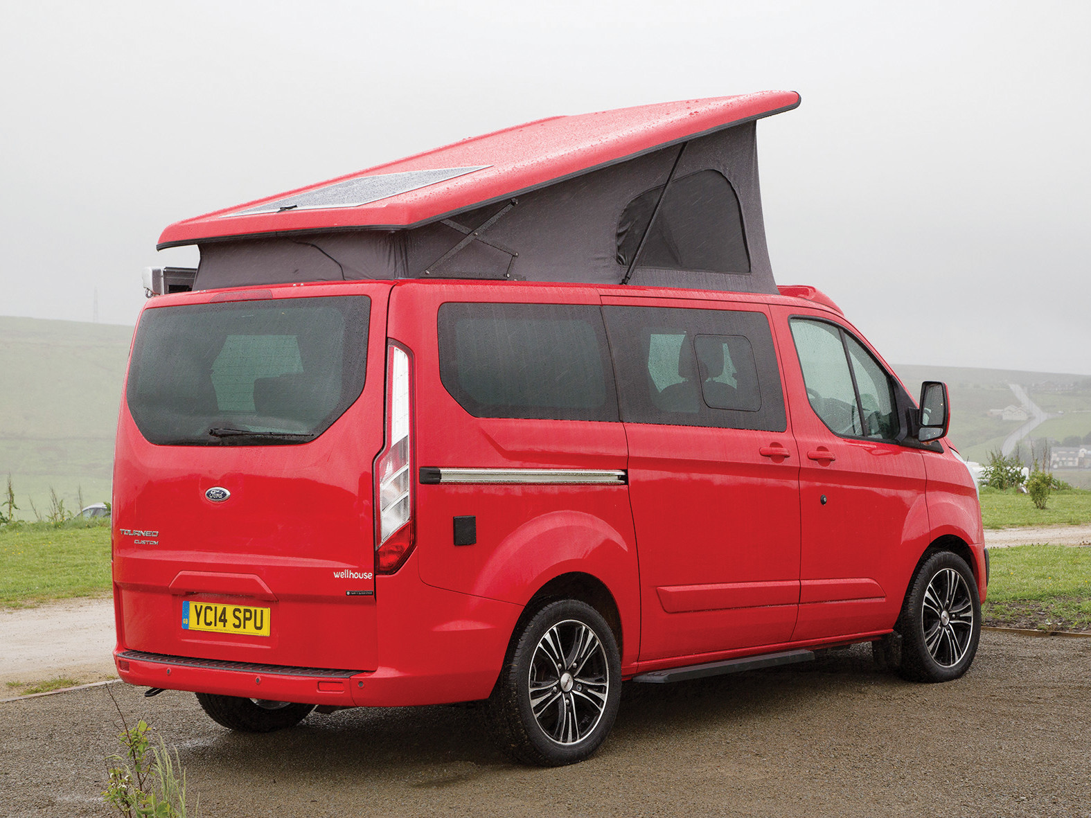Charging motorhome vehicle battery discount