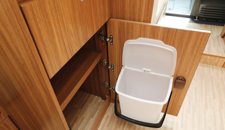 There’s no bin in the habitation door of the T 339, but this built-in one in the kitchen cupboard is a better solution, and it has a handle