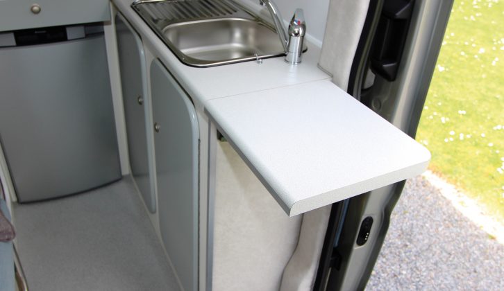 This work-surface flap is ideal when you need more space – we found it useful to park drinks when sitting outside