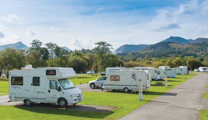 Stay at full-facility sites or small CS/CLs, at family-friendly campsites or adult-only idylls, the choice is yours
