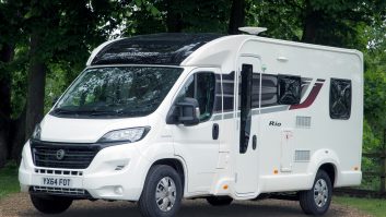 The Swift Rio 340 squeezes a lot into its 3500kg MTPLM and 6.4m length