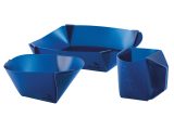 Easy Camp's best known collapsible cookware is the Fold Flat Dinner Set: a mug, plate and bowl