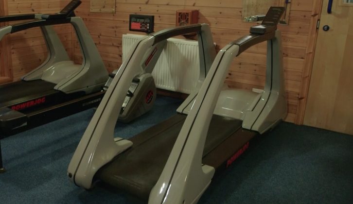 Keep fit in Lincoln Farm Park's gym during your Oxfordshire break