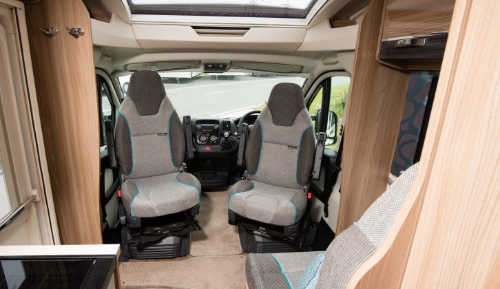 With ‘Aralie Sen’ cabinet work and ‘Loxley’ soft furnishings, the 2016 Swift Rio 325 has a pleasing interior vibe