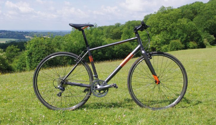 The Pinnacle Neon Two is the lightest hybrid bike in our test