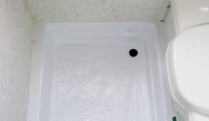 The finished shower tray, with Sikaflex sealant applied