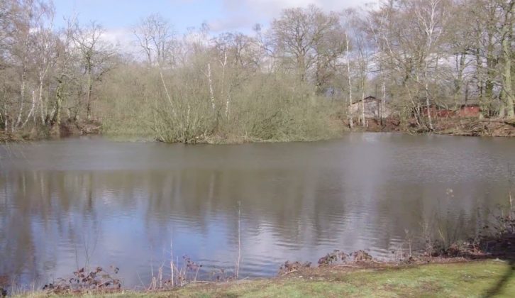 If you like fishing holidays, you'll love Lincolnshire's Woodhall Country Park
