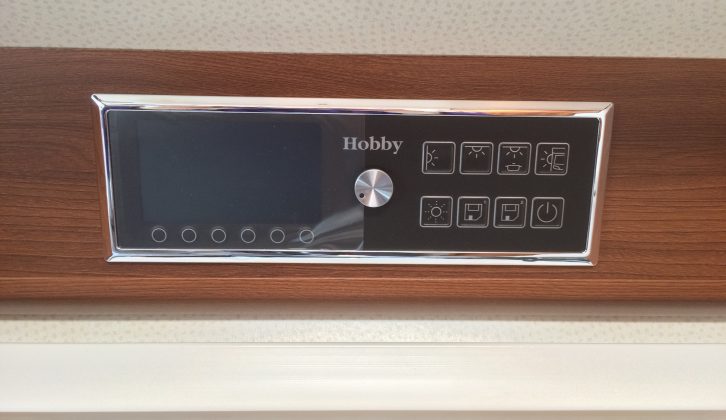 This distinctive Hobby control panel gives symbols that need no translation