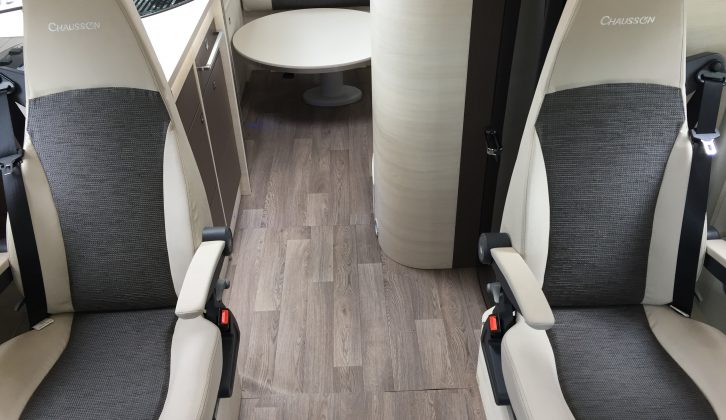 The travel seats are cabin-style seats, the 611 prioritising the comfort of passengers when on the road – there are also two habitation doors, one by each lounge travel seat