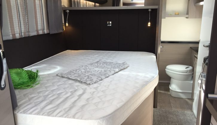 The French bed and end washroom layout works well in this 2017 Hobby Optima De Luxe T70 F