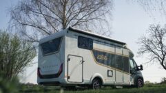 Bürstner B66 690 motorhome side shot