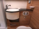 See the stylish washroom in this Dethleffs Globebus GT T 6 for yourself in this week's TV show
