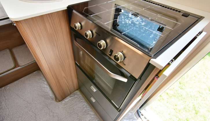 You get a three-burner hob in the 2017 Swift Escape 694's kitchen