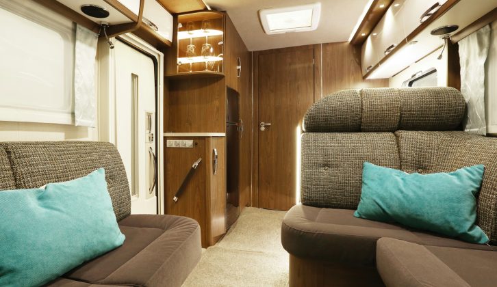 Our test ’van came with Noce/bianco cabinetwork, plus Aquamarine soft furnishings – seven other fabric schemes are available