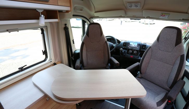 However, the BoxStar 540 Road 2BE dispenses with travel seats for a swivel-out table, that shows this ’van is strictly for couples only