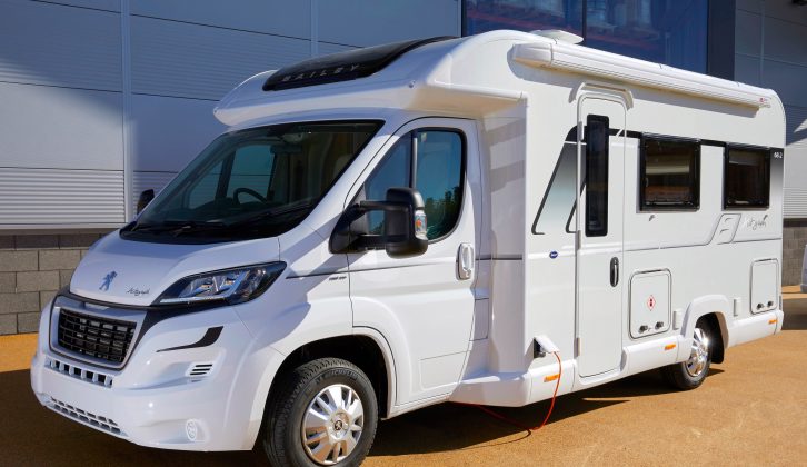 This rear-lounge, 3500kg ’van is a pretty manageable 6.79m long – the wind-out awning is standard, too