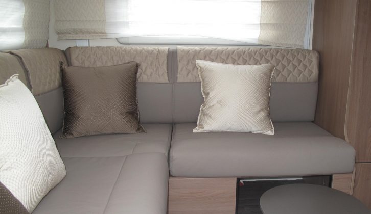 The Lyseo TD 744 also features an L-shaped rear lounge with a drop-down bed