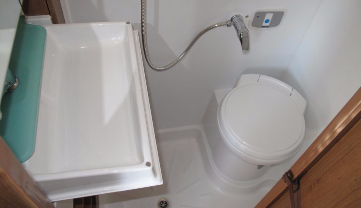 There is a space-saving fold-down sink in this Auto-Trail V-Line 636 SE