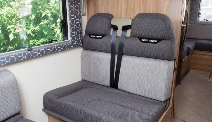 Despite being able to sleep six, the 685 has only five belted travel seats – two in the cab and three in the front dinette