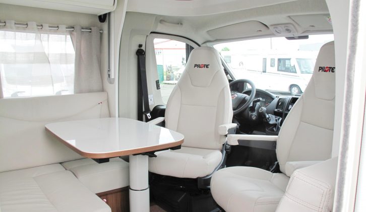 With both cab seats swivelled, you can just about squeeze six into the front lounge – the table itself will allow for four diners