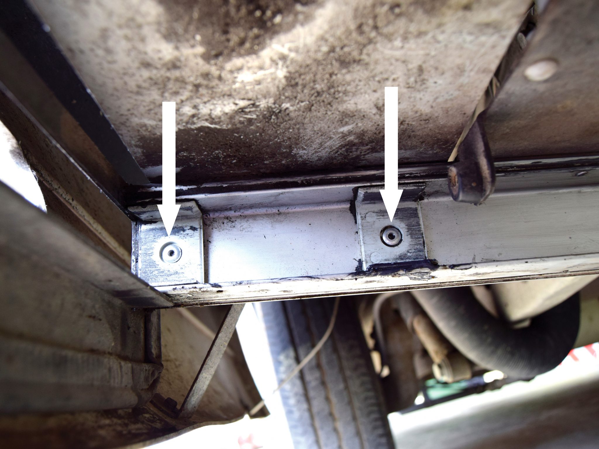 How to overhaul a horizontal Thule Omnistep - Practical Motorhome