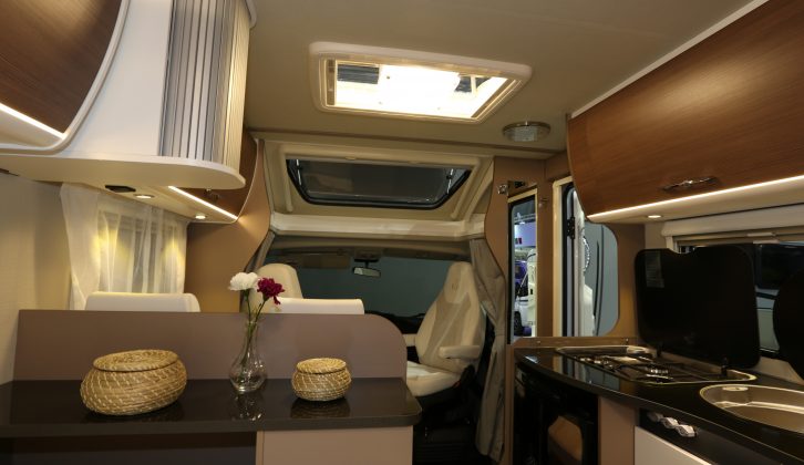 The T 5900 FB is a French-bed two-berth with a modern, contrasting interior