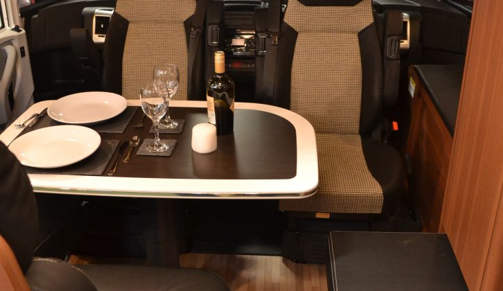 The Geist Explorer Premium I710 has an occasional seat so more can join in at mealtimes