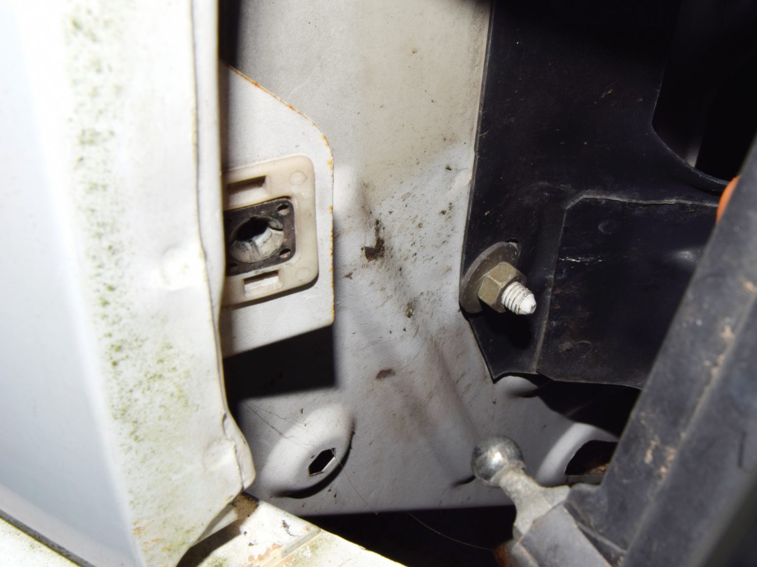 How to fit new headlamps to a Fiat Ducato Practical Motorhome