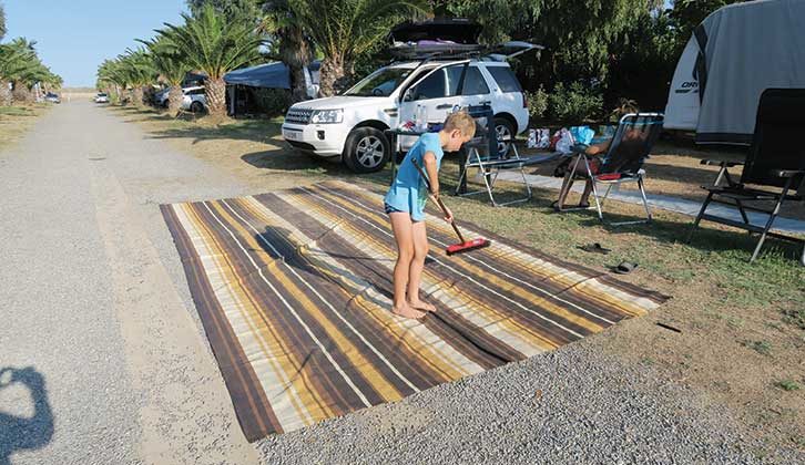 Sweeping the groundsheet