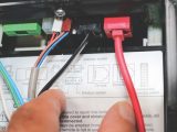 Inserting the data cable into the TIN bus socket