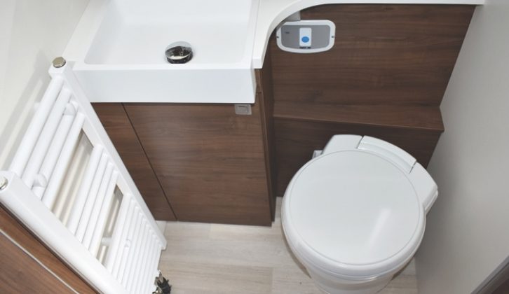 Washroom can be completely partitioned off back and front