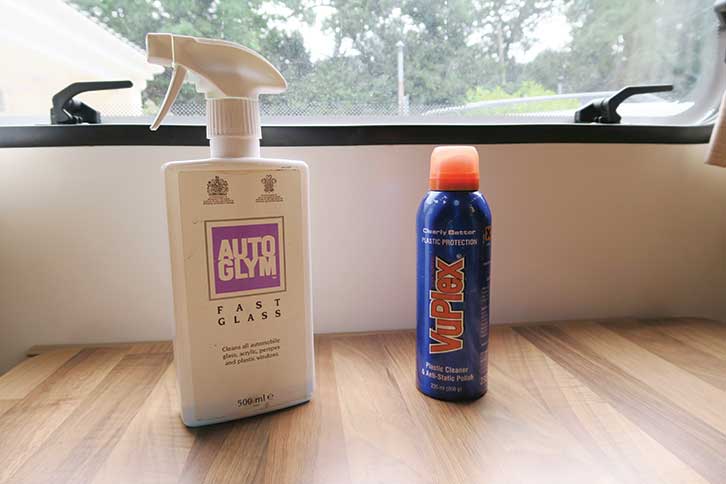 Autoglym Fast Glass and VuPlex Plastic Protection