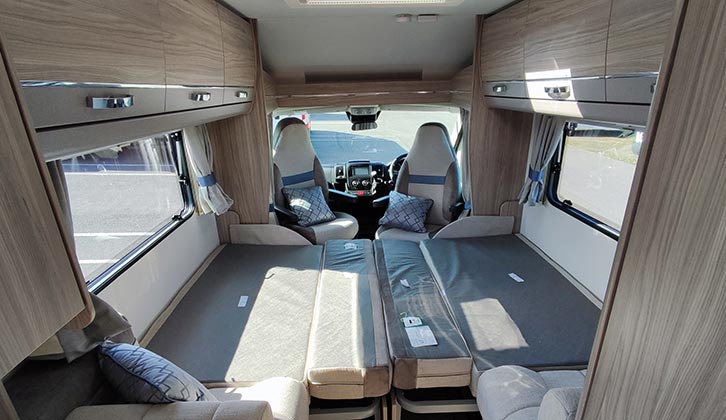 The bed in the Elddis Autoquest 115