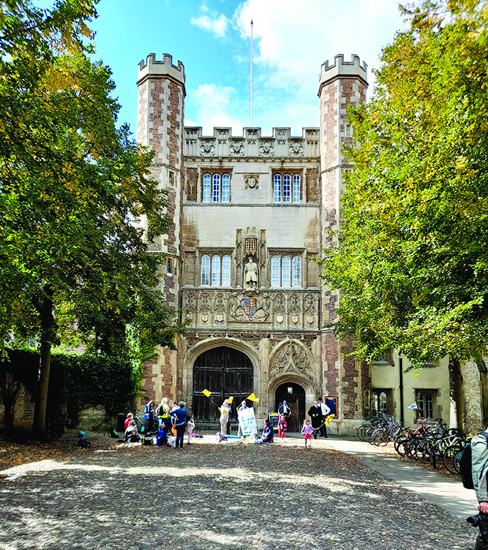 The colleges have fine architecture and fascinating history