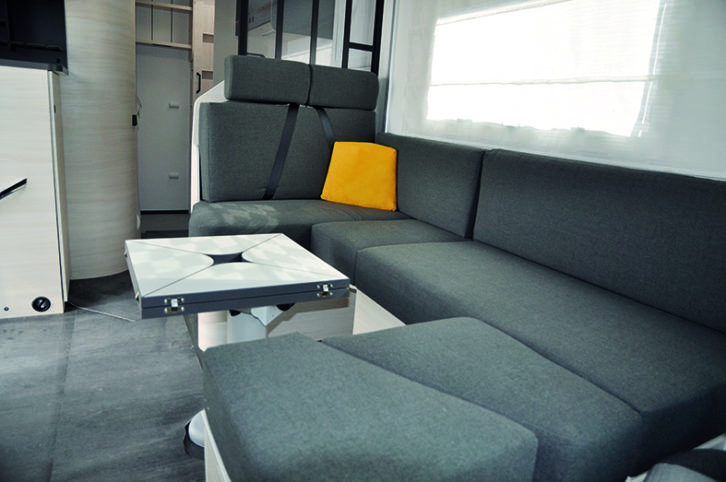 The 660 Exclusive Line from Chausson comes with a U-shaped lounge facing a large window on the offside